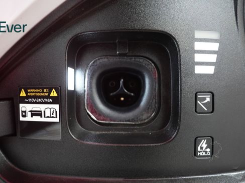 Used 2025 Kia EV6 Light RWD image 10