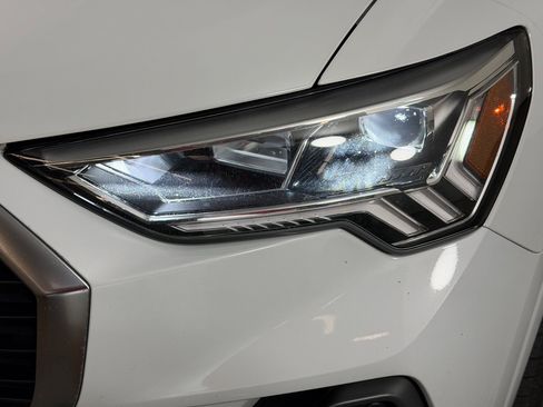 Used 2020 Audi Q3 2.0T Premium Plus AWD/4WD image 12