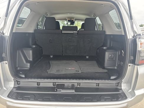 Used 2024 Toyota 4Runner TRD Off-Road image 20