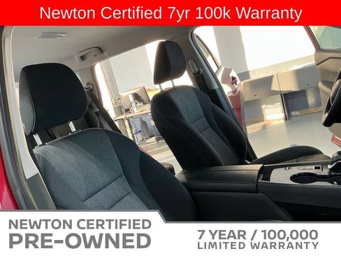 Used 2026 Nissan Rogue SV FWD image 14