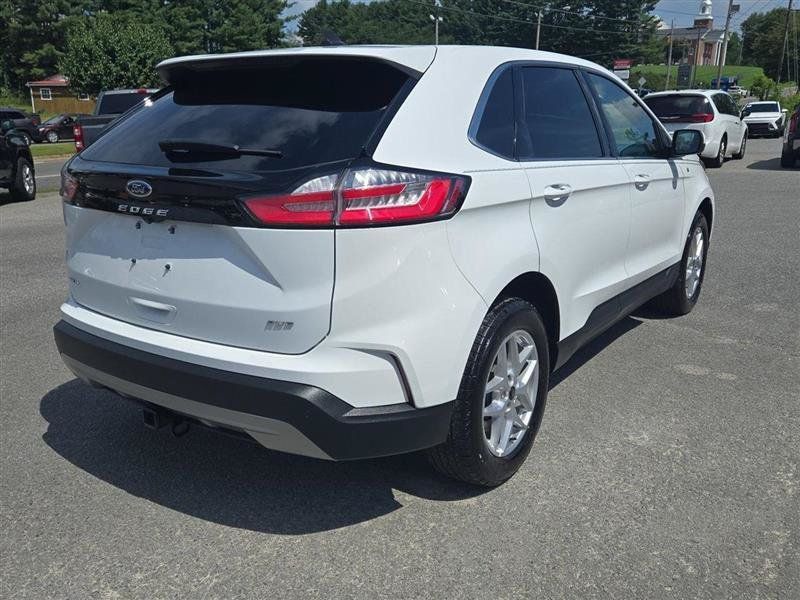 Used 2024 Ford Edge SEL w/ Convenience Package AWD/4WD image 7