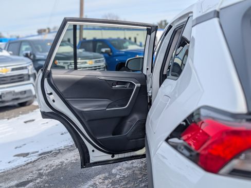 Used 2023 Toyota RAV4 XLE w/ XLE Grade Weather Package image 32