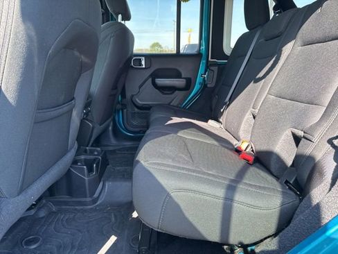 Used 2020 Jeep Wrangler Unlimited Sport S image 20