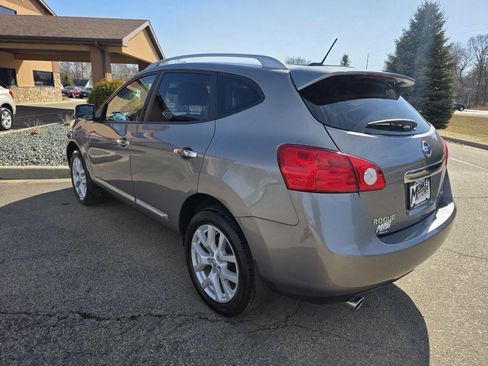 Used 2011 Nissan Rogue SV w/ SL Pkg image 7