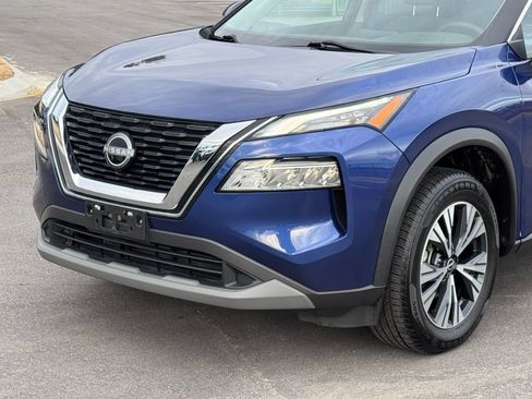 Used 2023 Nissan Rogue SV image 33