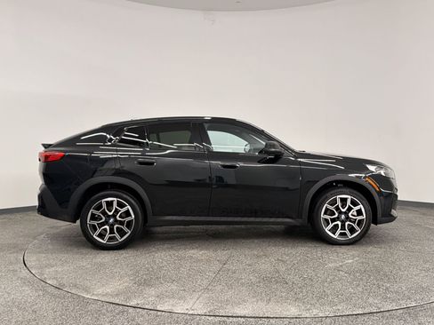 Used 2025 BMW X2 xDrive28i AWD/4WD image 7