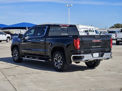 New 2026 GMC Sierra 1500 SLT