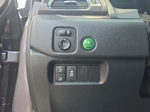 Used 2022 Honda Pilot Special Edition image 26