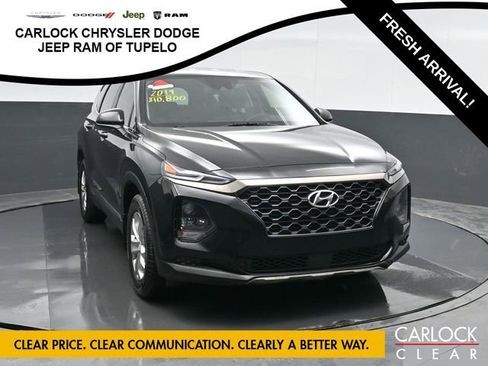 Used 2019 Hyundai Santa Fe SE image 6