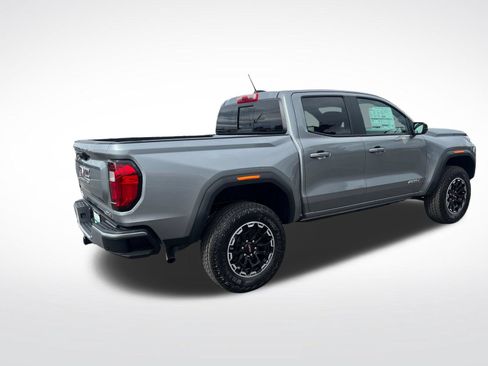 New 2026 GMC Canyon AT4 AWD/4WD image 3