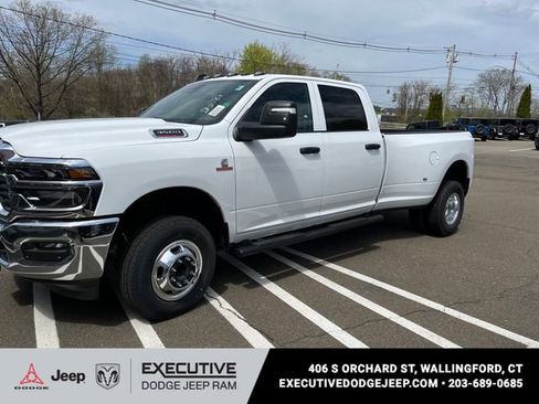 New 2026 RAM 3500 Tradesman AWD/4WD image 5