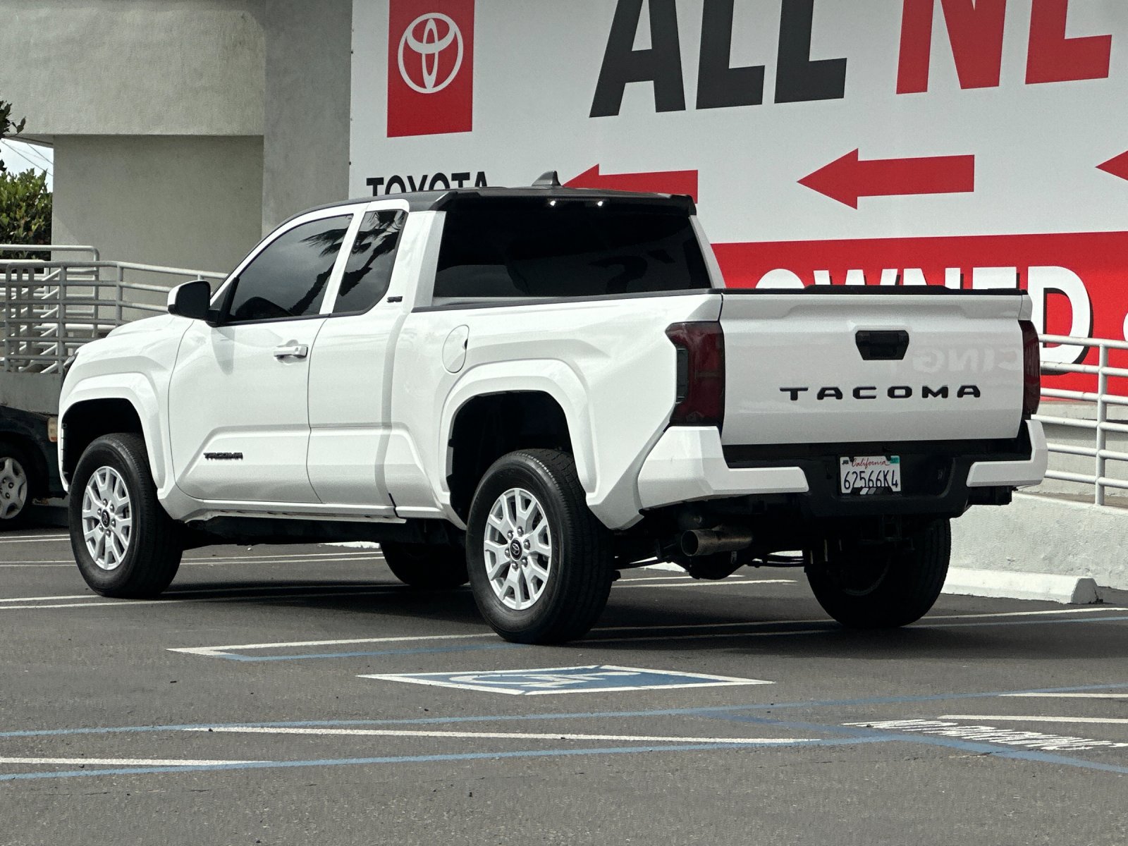 Used 2025 Toyota Tacoma SR5 RWD image 3