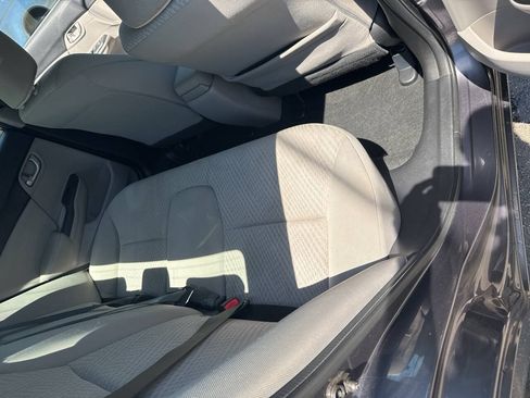 Used 2014 Honda Civic LX image 12