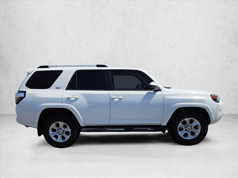 Used 2020 Toyota 4Runner SR5 RWD image 4