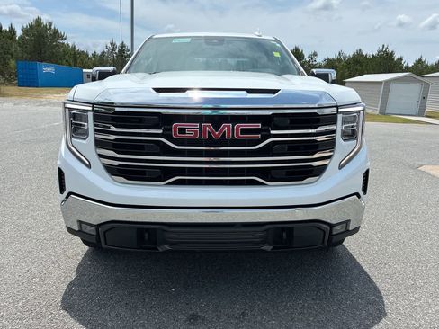 Used 2023 GMC Sierra 1500 SLT w/ SLT Premium Package AWD/4WD image 32
