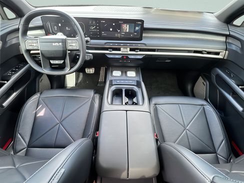 New 2027 Kia Telluride SX w/ Towing Package FWD image 11