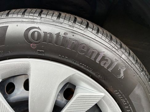 Used 2018 Subaru Impreza 2.0i image 32