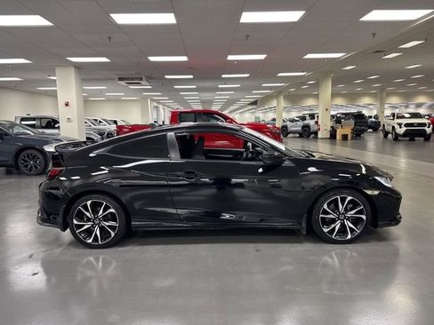 Used 2018 Honda Civic Si image 8