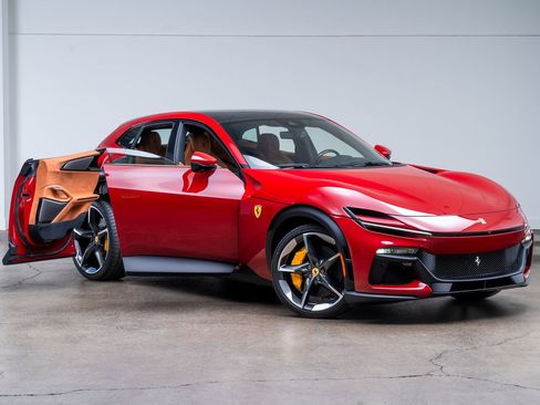 Used 2026 Ferrari Purosangue AWD/4WD image 32