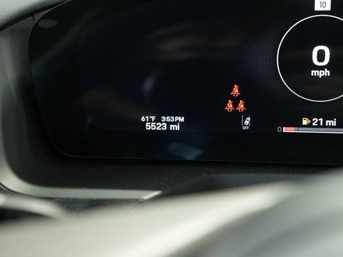 Certified 2025 Porsche Panamera GTS image 15