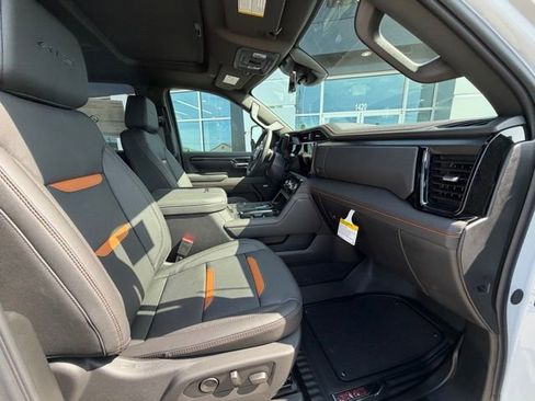 New 2026 GMC Sierra 2500 AT4 w/ AT4 Premium Plus Package AWD/4WD image 34
