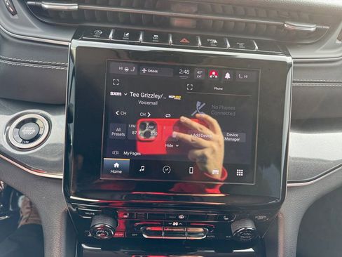 Certified 2022 Jeep Grand Cherokee L Laredo w/ Luxury Tech Group I image 22