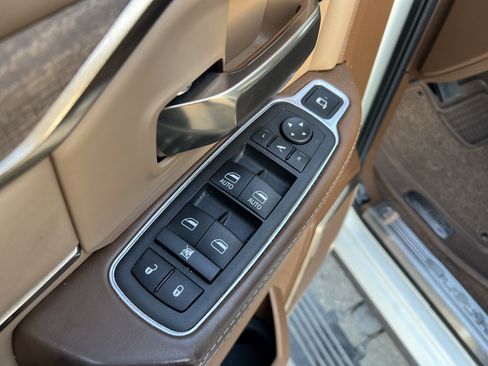 Used 2022 RAM 2500 Limited AWD/4WD image 14
