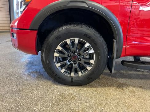 Used 2023 Nissan Titan PRO-4X w/ Pro-4x Convenience Package image 27