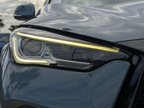 Used 2023 INFINITI QX50 Sport image 10