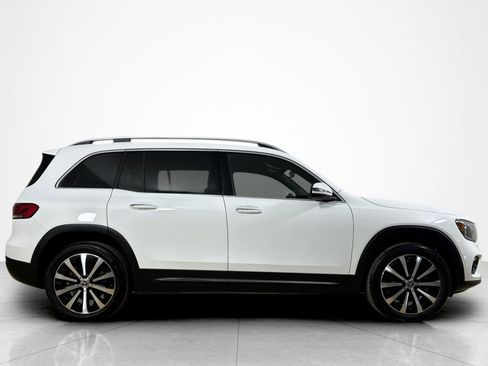 Used 2022 Mercedes-Benz GLB 250 image 6