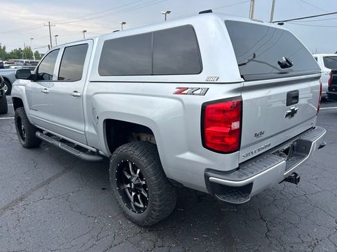 Used 2018 Chevrolet Silverado 1500 LT w/ All Star Edition AWD/4WD image 7