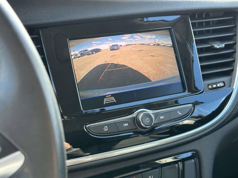 Certified 2022 Buick Encore Preferred w/ Safety Package II image 27