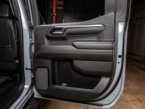 Used 2024 GMC Sierra 1500 AT4 w/ AT4 Preferred Package image 39