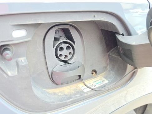 Used 2023 Volkswagen ID.4 S RWD image 21