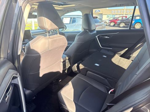 Used 2024 Toyota RAV4 XLE Premium AWD/4WD image 16