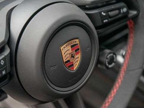 Used 2026 Porsche 911 GT3 RWD image 17