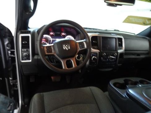 Certified 2022 RAM 1500 Classic Warlock w/ Electronics Group AWD/4WD image 4
