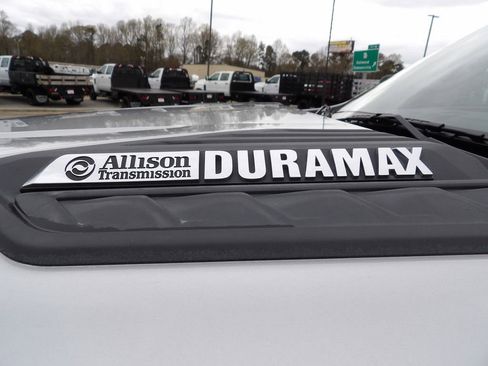 Used 2022 Chevrolet Silverado 3500 LT w/ Convenience Package image 58