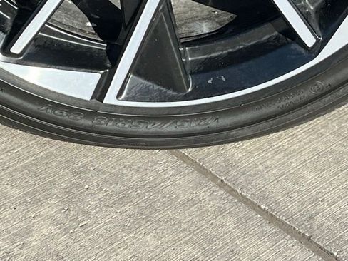 Used 2025 Nissan Sentra SR image 8