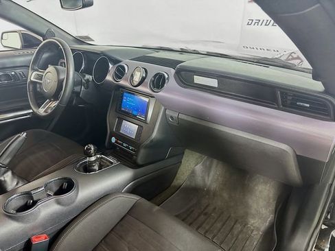 Used 2017 Ford Mustang GT image 30