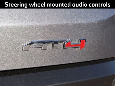 Used 2022 GMC Acadia AT4 image 10