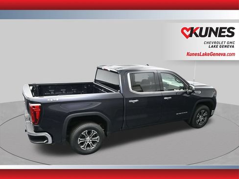Used 2024 GMC Sierra 1500 SLT AWD/4WD image 11