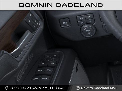 New 2026 Chevrolet Silverado 1500 High Country AWD/4WD image 22