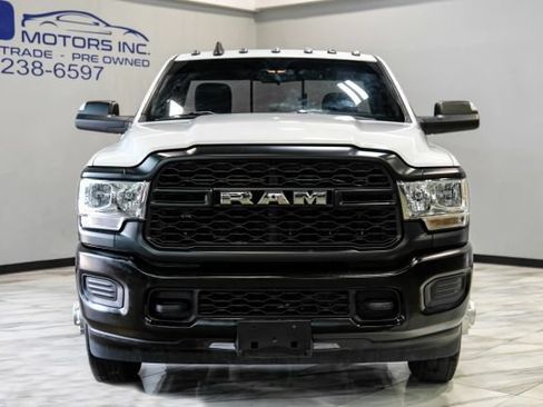 Used 2022 RAM 3500 Tradesman AWD/4WD image 7