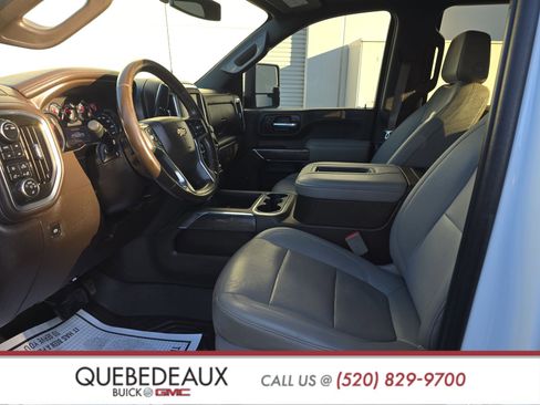 Used 2021 Chevrolet Silverado 2500 LTZ image 7