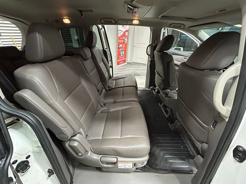Used 2016 Honda Odyssey Touring Elite image 85
