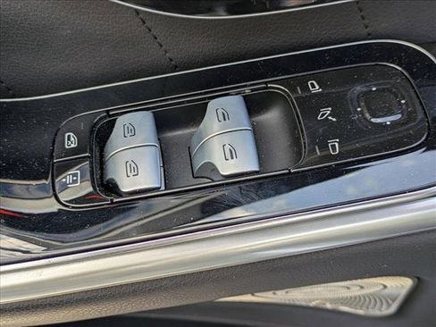 Used 2023 Mercedes-Benz S 580 4MATIC Sedan image 7