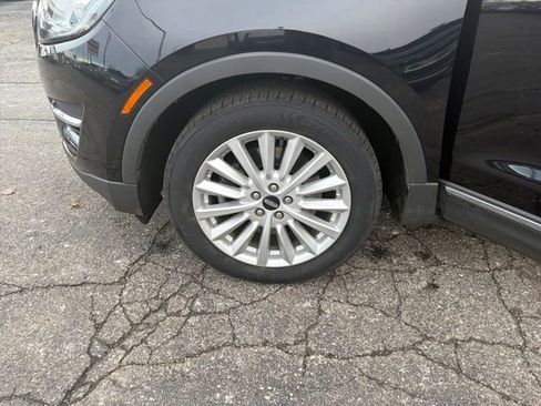 Used 2019 Lincoln MKC Premiere image 26