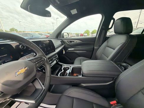 New 2026 Chevrolet Traverse LT FWD image 11