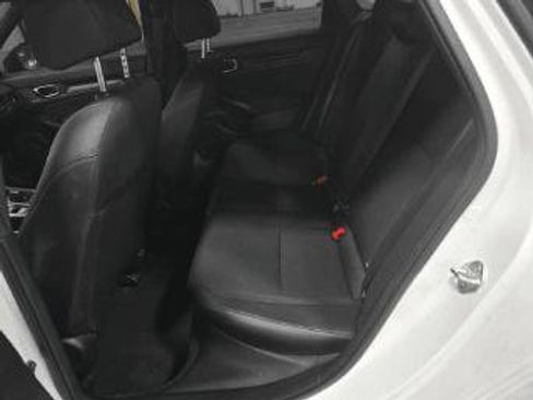 Used 2023 Honda Civic Sport image 15